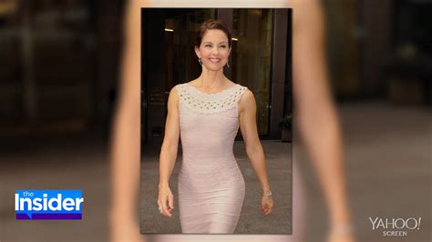 Ashley Judd Stuns In Nude Dress After Summer Break From Hollywood