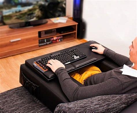The Perfect Couch Pc Gaming Setup For Keyboard And Mouse Hobbr