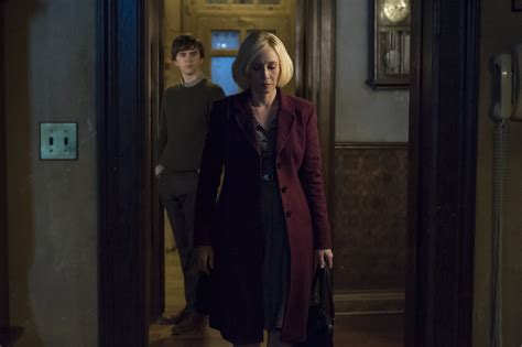 New Stills And Official Synopsis Of The Bates Motel Season Finale