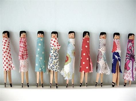 Peg People Clothes Pin Crafts Peg Dolls Clothespin Dolls