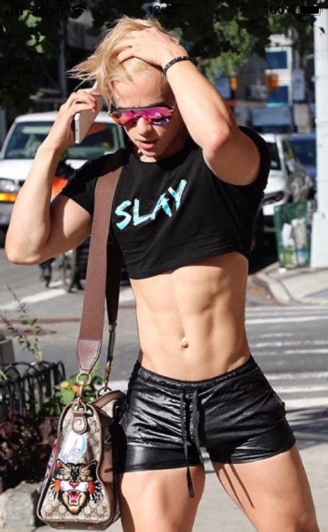 Queer Fashion Androgynous Fashion Mens Fashion Crop Top Guy Men With Crop Tops Mode Queer