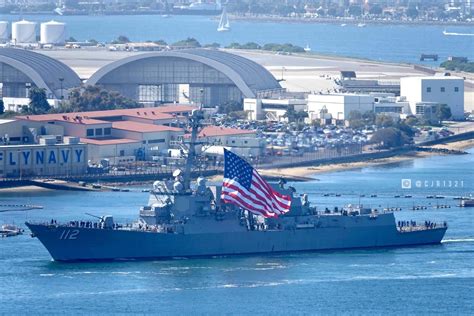Navy Destroyer Pulled Into San Diego Flying An Absolutely Gargantuan