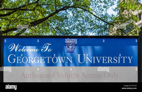 Welcome To Georgetown University Sign Georgetown Washington Dc Usa