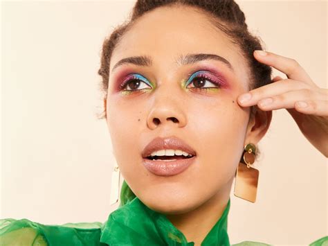 Summer Makeup Trend Watercolor Eyes 4 Summer Makeup Trends To Try In