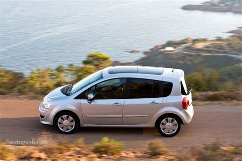 Whether you work as a designer, or just appreciate good ux, modus is your source for design news, design case studies, and design. RENAULT Grand Modus specs & photos - 2008, 2009, 2010 ...