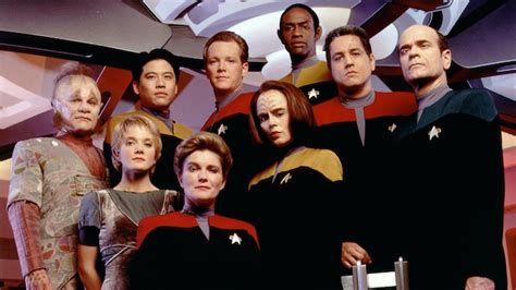 Star Trek Voyager Documentary Starts Crowdfunding Campaign