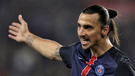 Zlatan was born in 1981 in malmö, sweden. Zlatan Ibrahimovic Wallpapers Images Photos Pictures ...