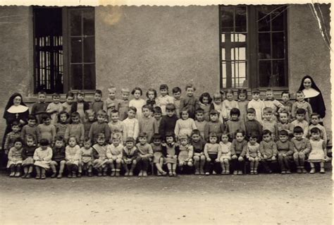 Photo De Classe Maternelles Tous De 1957 Ecole Sainte Marie Bagneres