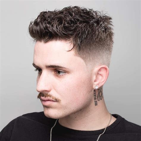 The basic hair style of the twenties and forties, the facet part is another popularised hair style which appears even better with natural curls would be that the guy. The 60 Best Short Hairstyles for Men | Improb