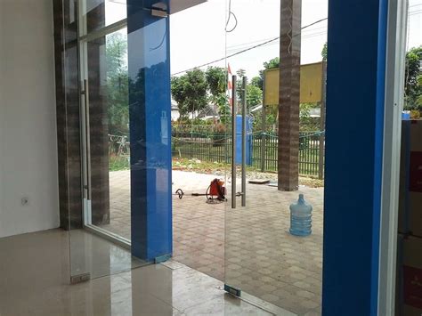Sedang mencari info harga kaca per meter paling murah? 48+ Inspirasi Terpopuler Pintu Kaca Tempered 12 Mm