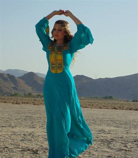 Nice Drees Makeup Afghan Girl Mozhdah Jamalzadah Zarinas