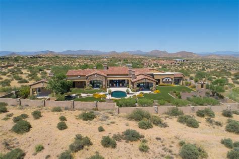 North Scottsdale Estate With Privacy And Mountain Views Arizona
