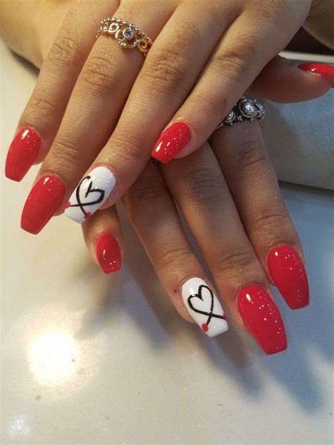 The Best Valentines Day Nails To Celebrate Love 2023 Nails Art In