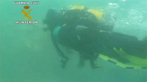 Gibraltar Row Spanish Divers Inspect Reef World News Sky News
