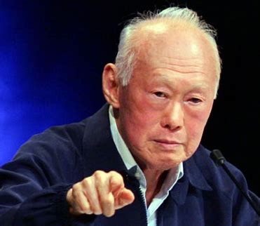 Lee kuan yew returned to singapore in 1949. How Lee Kuan Yew built Singapore's economic miracle