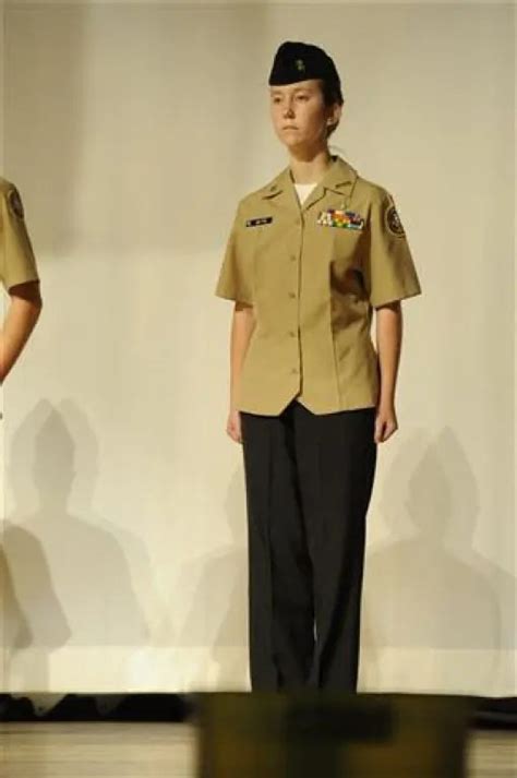 Female Nsu Ribbon Placement Uniforms Of The United States Navy
