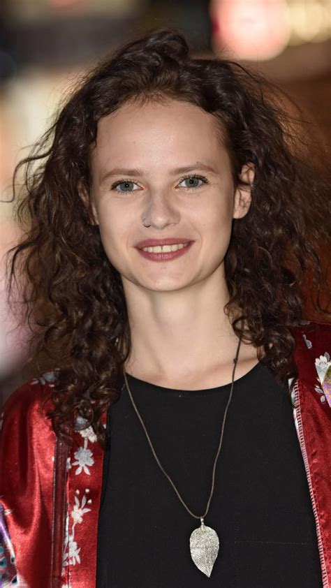 (born vera christiane felscherinow on may 20, 1962) is a former heroin addict famous for her contribution to the autobiographical book wir kinder vom bahnhof zoo, and the film based on. Wir Kinder Vom Bahnhof Zoo Axel - Bilder