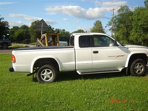 find used 1997 dodge dakota sport extended cab pickup 2 door 3 9l in castle creek new york