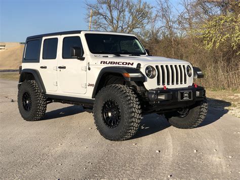 Replaced 35s With 37s Today Jeep Wrangler Forums Jl Jlu