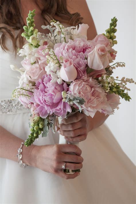 This Pink Bouquet Is So Beautiful The Flowers Are Well Placed And Add