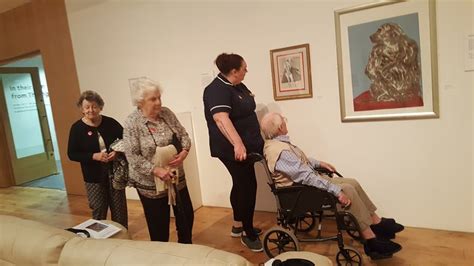 Our First Art Trip Creative Minds Art Sessions For Care Homes