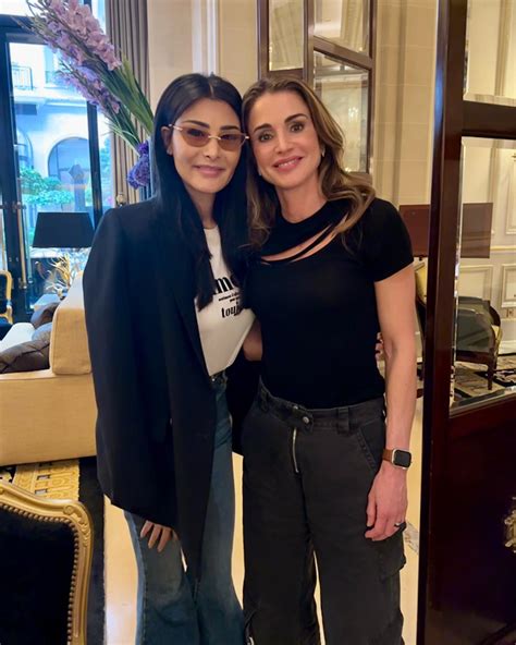 Happy Birthday Your Majesty Queen Ranias Closet ستايل الملكة رانيا