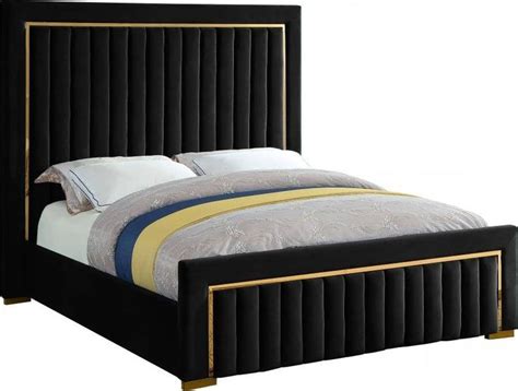 Meridian Furniture Dolce Luxurious Black Velvet King Size Bed Dolceblack K Velvet