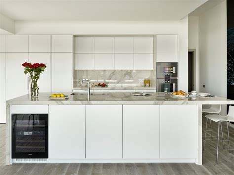 We believe that our customers come first; London Penthouse Apartment Kitchen - Modern - Kitchen - London - by Brayer Design