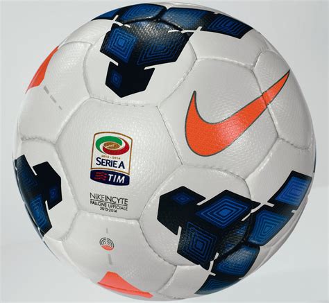Il profilo ufficiale della lega serie a e delle sue competizioni.@seriea_en@seriea_ar@seriea_es. Nike 13/14 Incyte Premier League, Primera División and ...