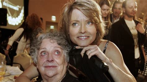 Evelyn ‘brandy’ Foster Who Guided Her Daughter Jodie To Two Academy Awards Dies At 90 Los