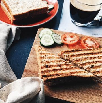 Check spelling or type a new query. 11 Jenis Roti untuk Membuat Sandwich Favorit