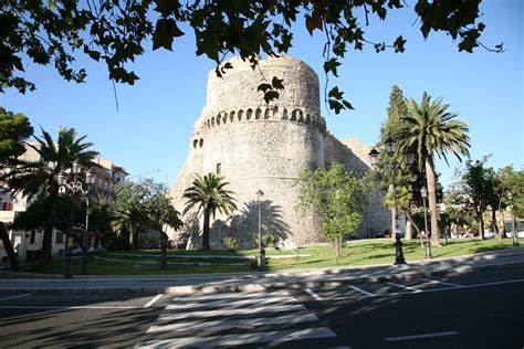 The Aragonese Castle Turismo Reggio Calabria