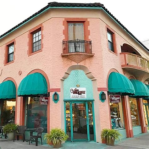 Need flowers or plants delivered to venice, italy today? Great Time on a Historic Walking Tour in Venice Florida