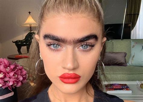Sophia Hadjipanteli Model Who Is Known For Her Unibrow Stuns In New Photos Greek Beauty
