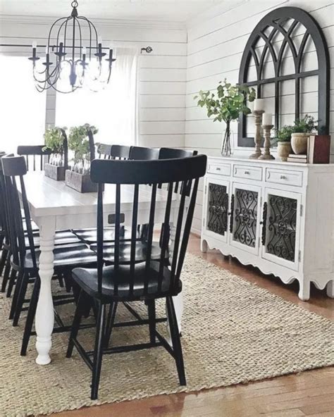 43 Wonderful And Cool Farmhouse Style Dining Room Design Ideas