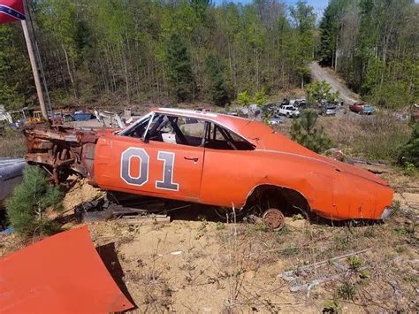 General Lee Graveyard Dukes Of Hazzard Jump Cars Spotted In Georgia