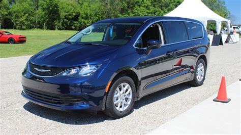 All New 2021 Chrysler Voyager Configurations Interior Review Specs