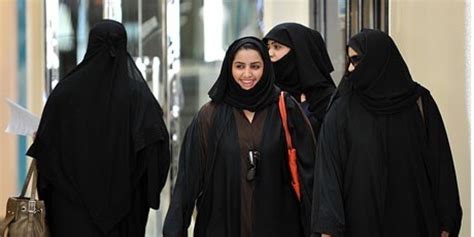 malgré un succès aux élections municipales les femmes saoudiennes savent que la route sera