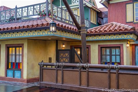 Photos Adventureland Club 33 Entrance Finished In Disneys Magic Kingdom