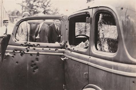 Bonnie és Clyde golyózápor végzett a világ leghíresebb bankrablópárosával hirado hu