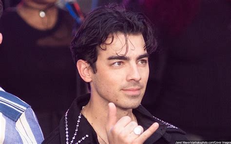 Joe Jonas Is Doting Dad In First Outing With Babes After Filing For Divorce From Sophie Turner