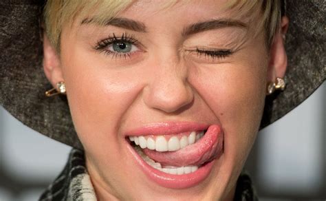 Miley Cyrus Ist In Ihrem Neuen Video Nackt Der Spiegel