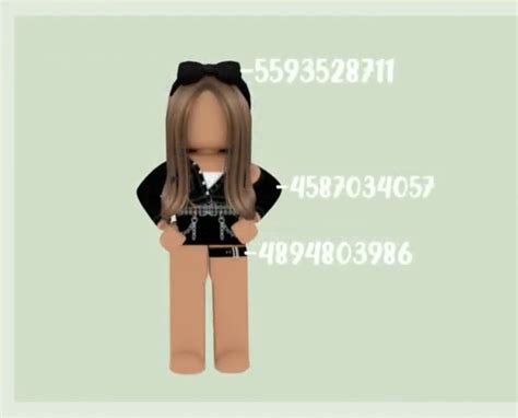 Bloxburg Cafe Outfit Codes Pin By Emily On Outfits Roblox Roblox