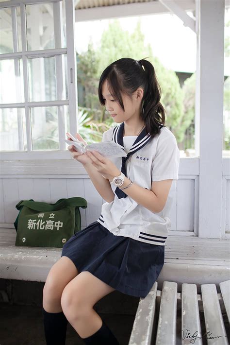 Asian School Girls Pictures