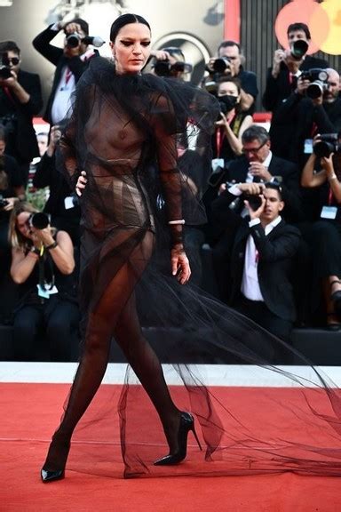 Mariacarla Boscono Flaunts Her Nude Tits At The Venice Film Festival 2022 8 Photos The
