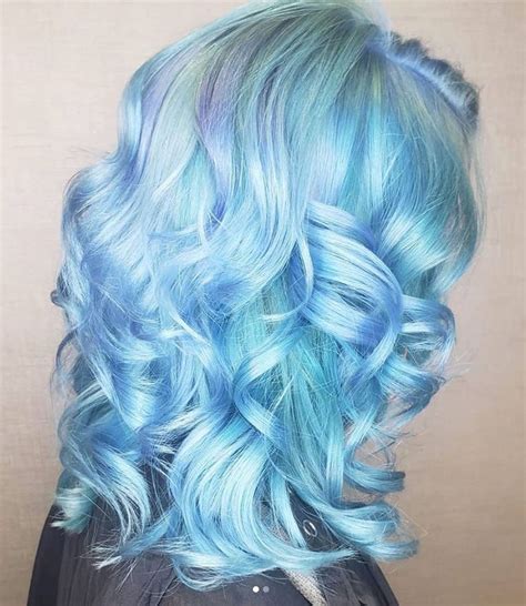 Honey And Chrome On Instagram Ice Blue Hair Thats Perfect On A Chilly
