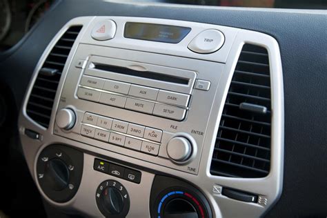 Car Cd Players Not Played Out For Shoppers News