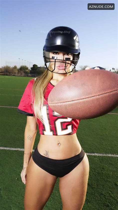 Liziane Gutierrez Sexy Showing Off Her Huge Butt In A Super Bowl Photoshoot AZNude