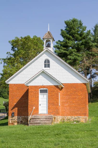 Little Red School House Stock Photos Pictures And Royalty Free Images