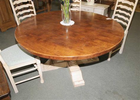 Vintage round wood table and chairs #vintagetable ★ industrial and modern, simple. Round Farmhouse Painted Kitchen Dining Table Oak